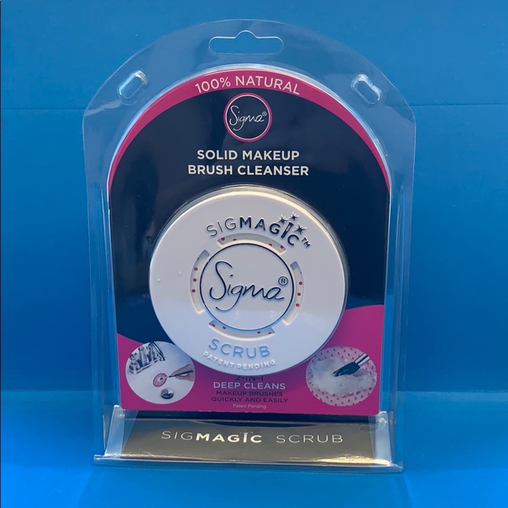 NEW NEVER USED: Sigma Beauty Sigmagic Scrub